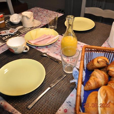 ティユー Bon Sejour Bed & Breakfast エクステリア 写真
